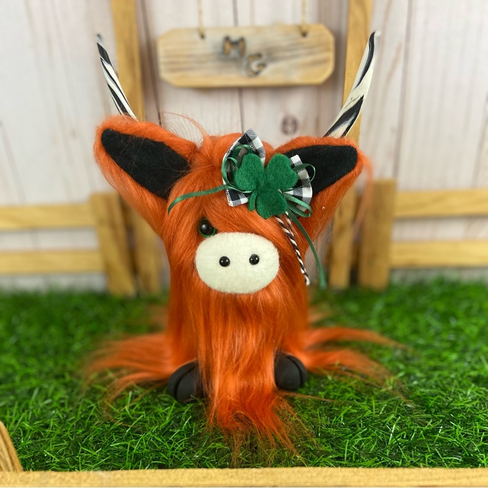 St. Patrick’s Day Highland Cow Coo Gnome Rust Orange Plush Handmade Shamrock Bow
